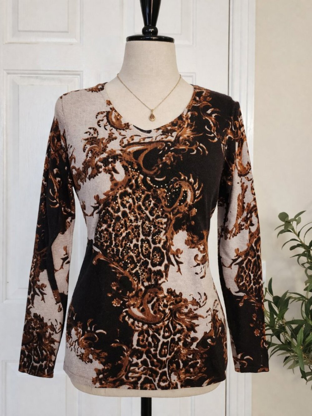 Laura Women’s Top – Size Medium – Y2K Rhinestone Print